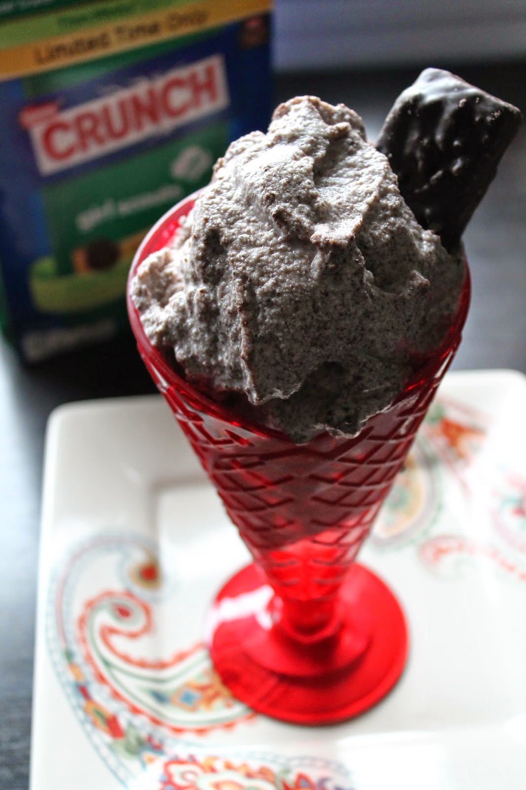 NESTLÉ® CRUNCH® Girl Scouts® Thin Mint Ice Cream Recipe Cookies2Crunch