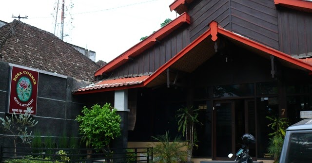 Rumah Tinggal: Resto Batu Malang