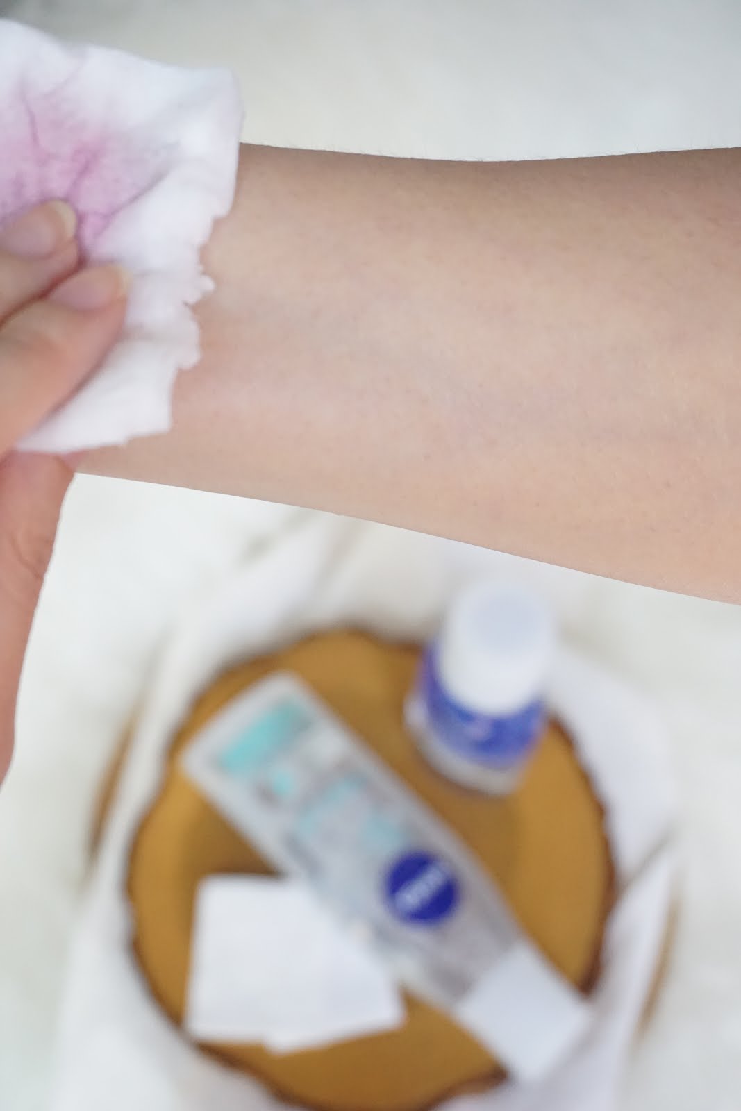 [Review] Nivea Micellar Water + Nivea Double Eye MakeUp Remover 