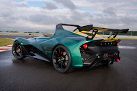 Lotus-3Eleven-03.jpg
