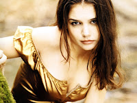 Katie Holmes Wallpapers