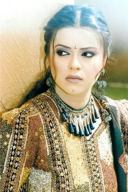 style&fashion: pakistani-balouchi-sindhi-girl-latest-style