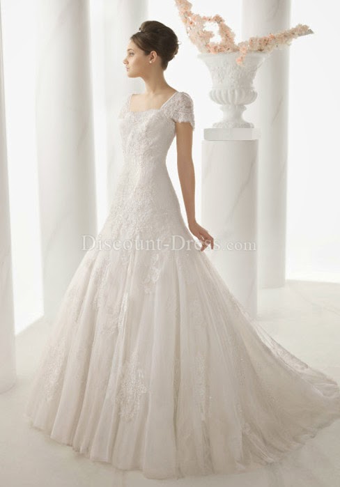  Lace Floor Length Square Princess Short Sleeves Wedding Dress 