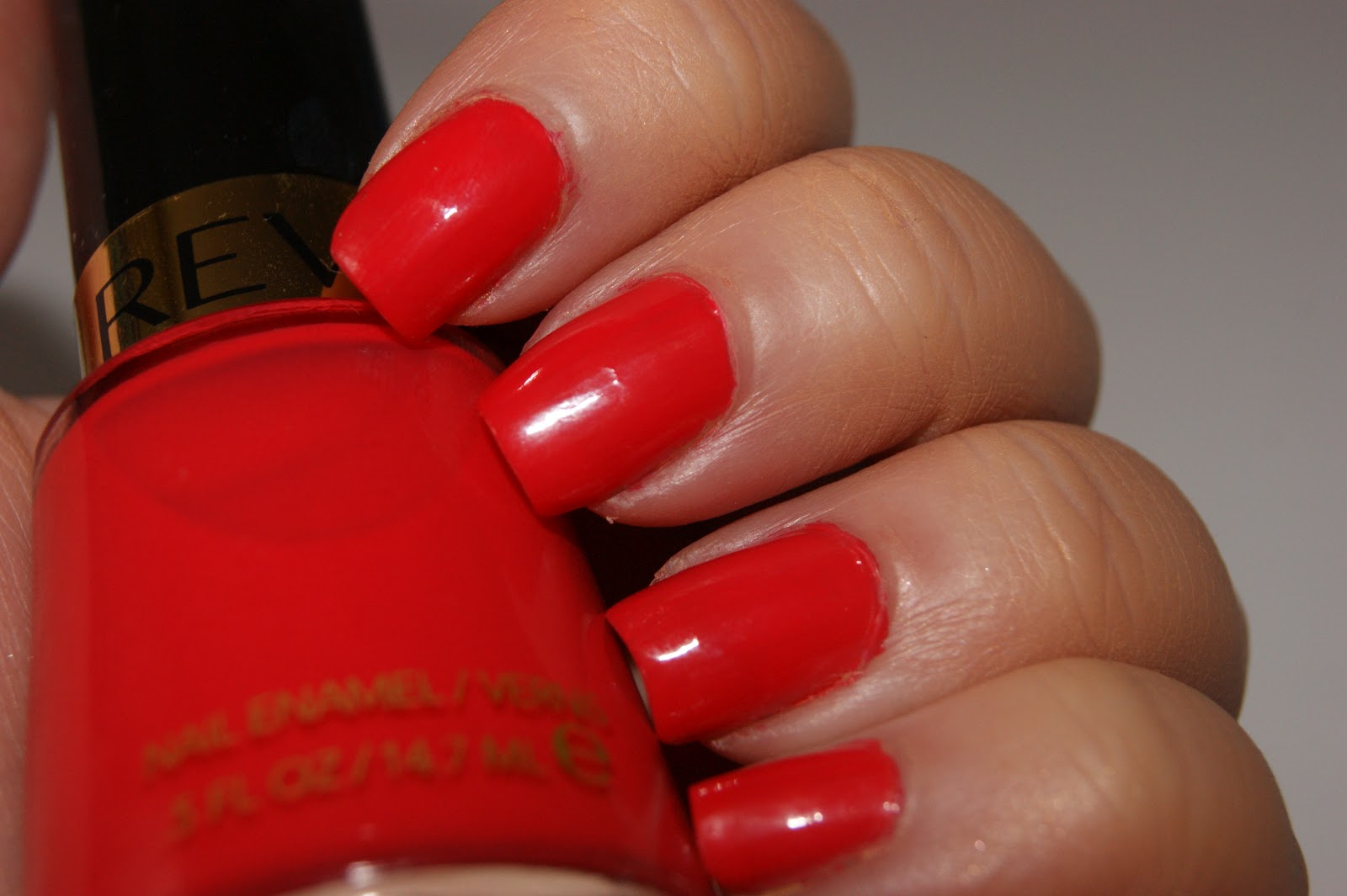 9. Matching your coral dress with the perfect nail color - wide 1