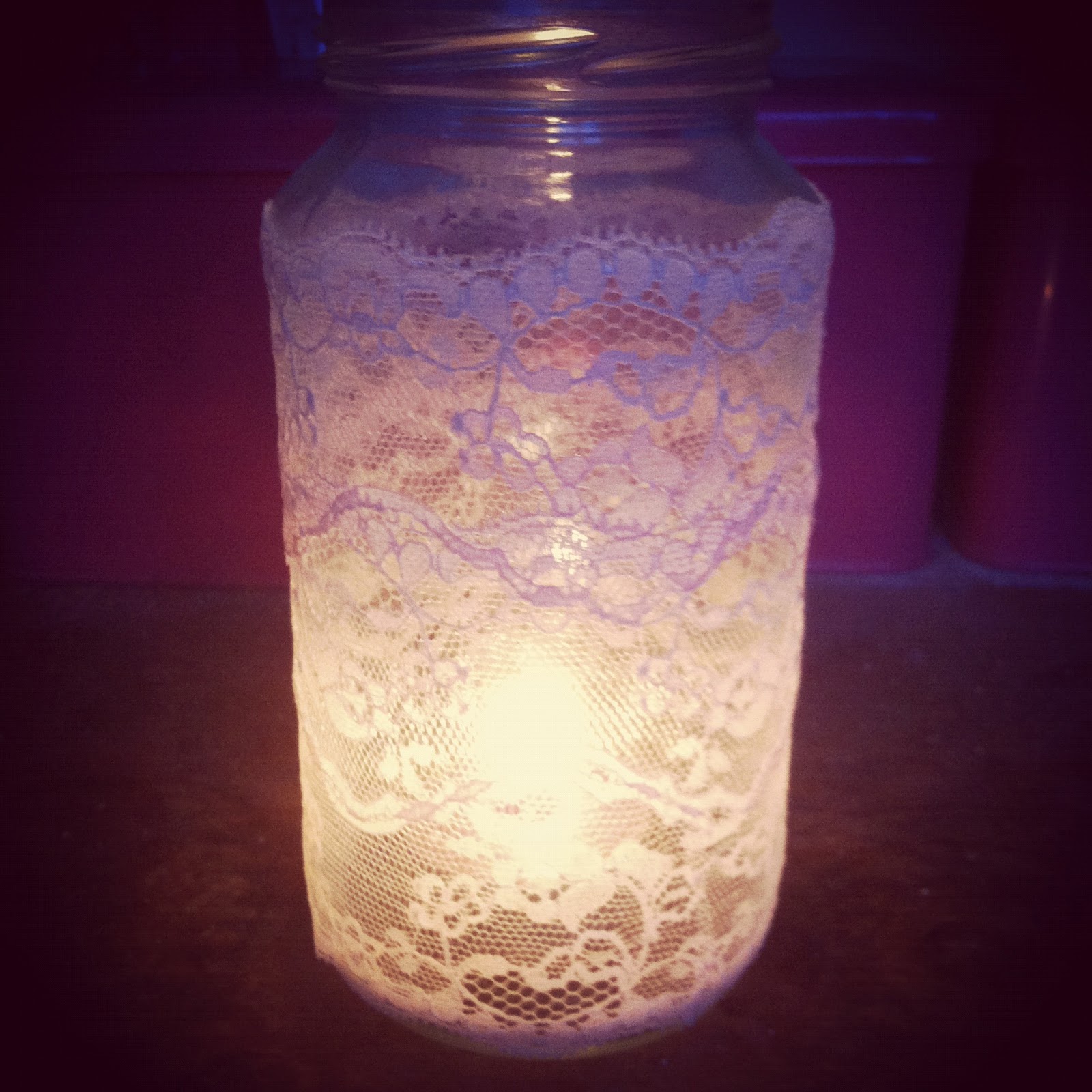 insideemmasattic TUTORIAL Lace covered Candle holders