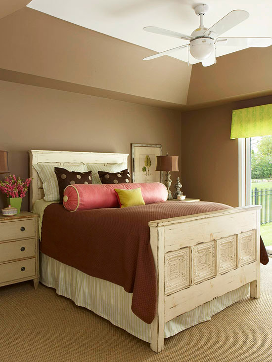 New Home Interior Design Pink and Red Bedrooms