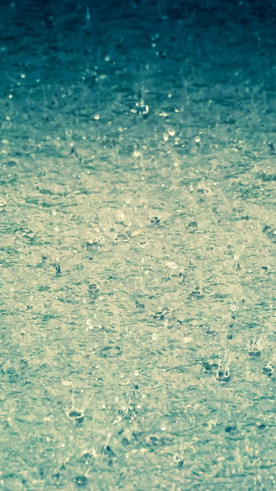   Raindrops Falling On The Ground   Galaxy Note HD Wallpaper