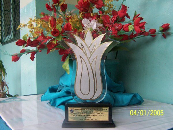 http://1.bp.blogspot.com/-HvzWNeuruKE/TexPhrosVcI/AAAAAAAAAt8/GEyi3zD8EtA/s1600/lk7a2rmo.jpg
