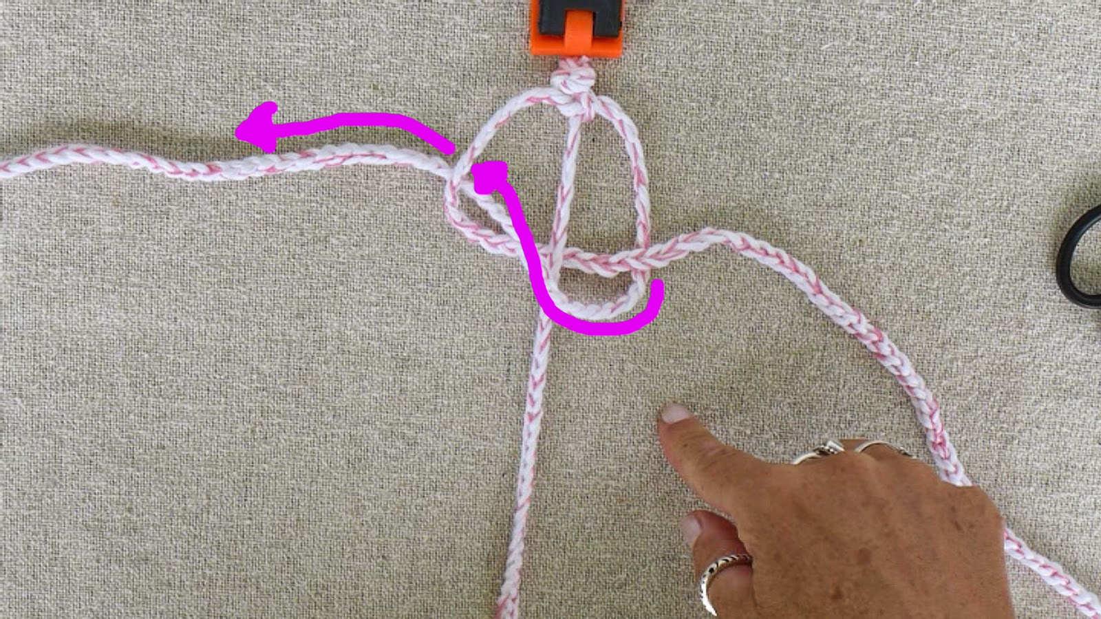 EasyMeWorld DIY Easy String Bracelets