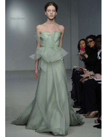 Vera Wang's 2012 Wedding Dress collection doesn't need a lot of 