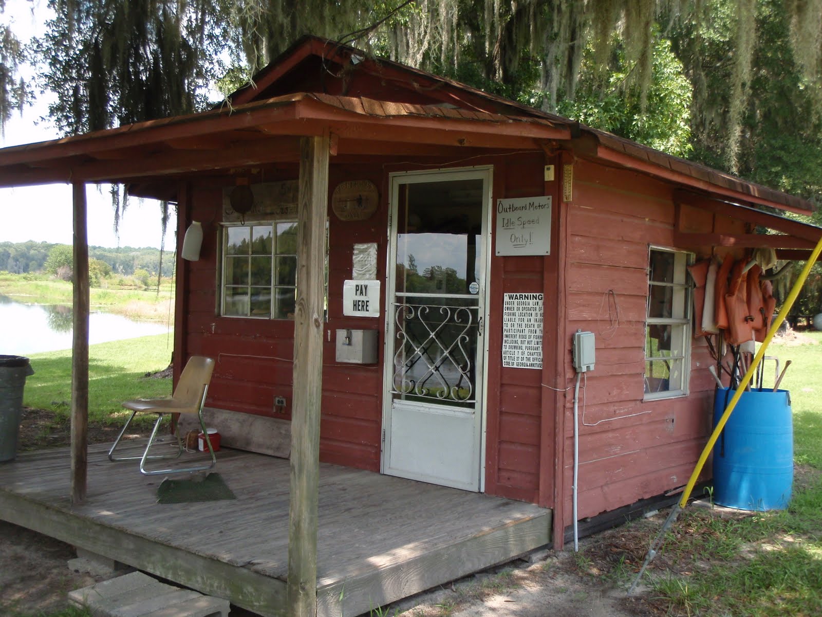 SOUTH KAYAK FISHING Lake Nichols Pavo, GA Brooks County