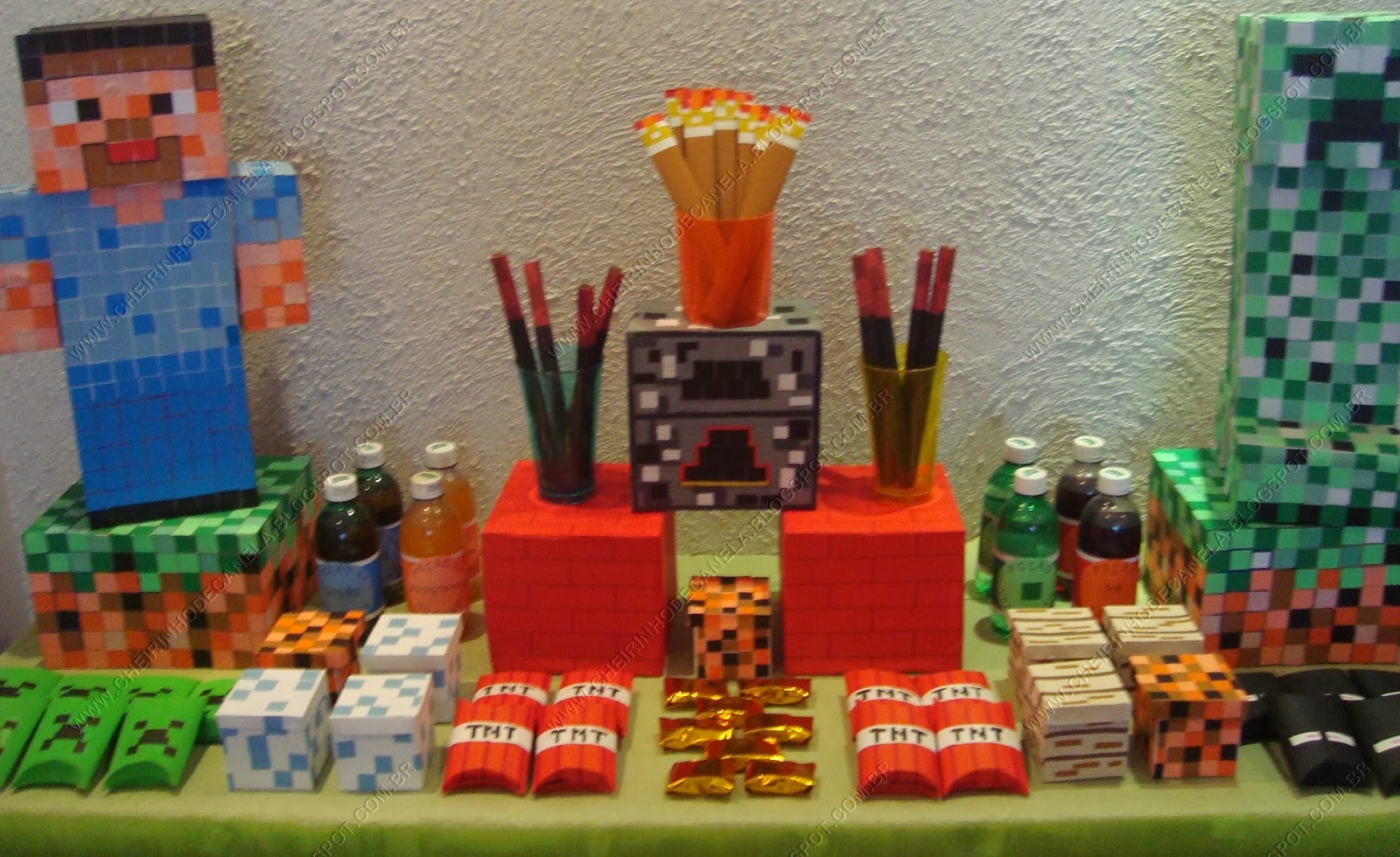 Caixa Bonecos 3d Personagens Festa Minecraft