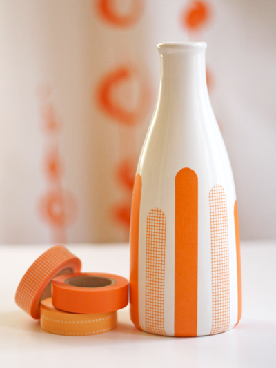 Masking tape vase diy