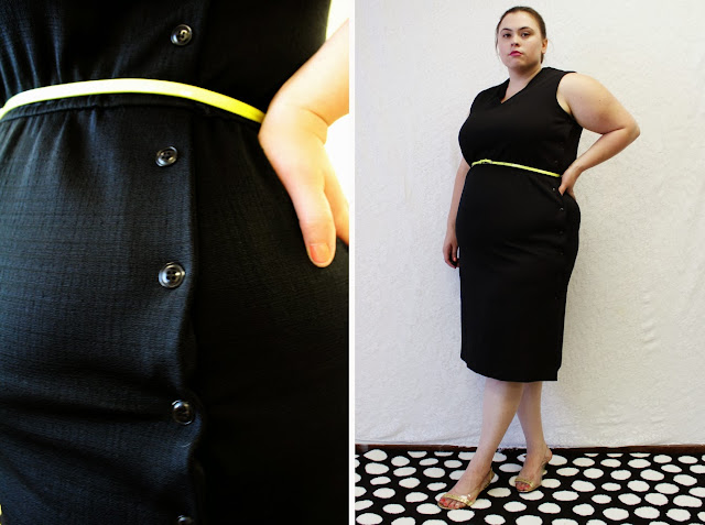 https://www.etsy.com/listing/104776114/plus-size-vintage-1960s-black-side