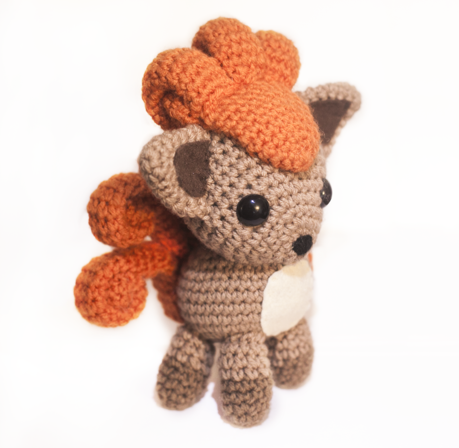 Amigurumi: Vulpix - Tiny Moon