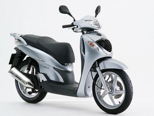 SHi - Honda - Những xe tay ga hợp với phái nữ SHi - Honda - Những xe tay ga hợp với phái nữ