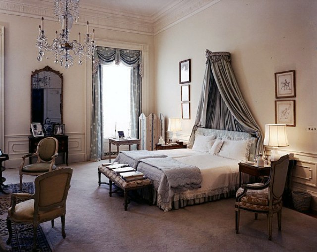 French Style Bedrooms Ideas