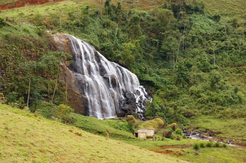 FOTO CACHOEIRA SURPRESA