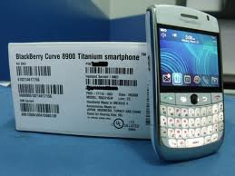 BlackBerry 8900 javelin Harga:Rp 2,100,000,-