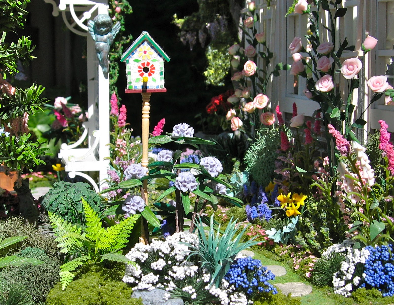 BluKatKraft Dollhouse Miniatures Conservatory and Garden