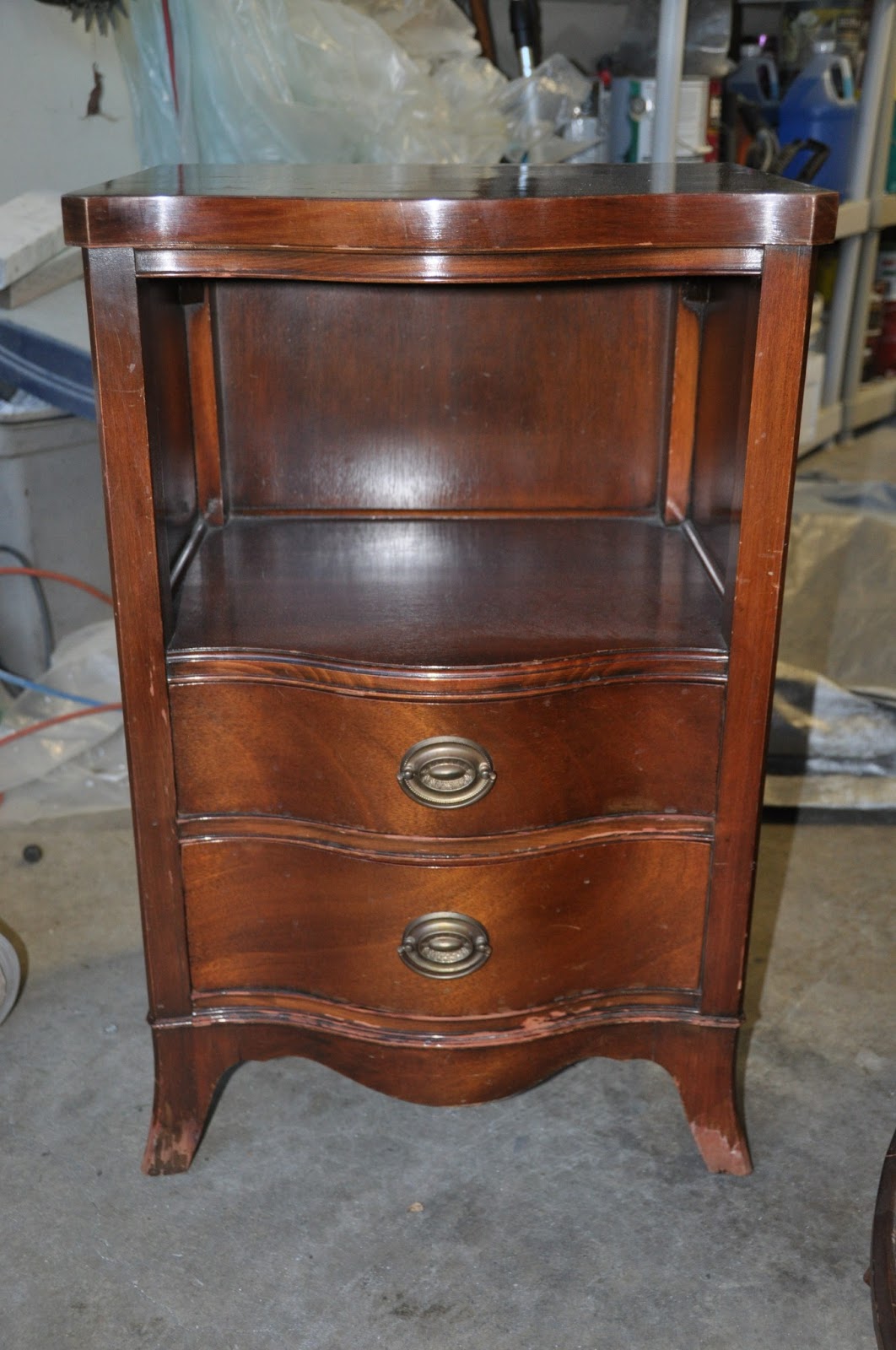 Sweetly Chic Mahogany Nightstand