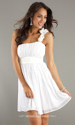 Robe de soirée blanche courte (prs )