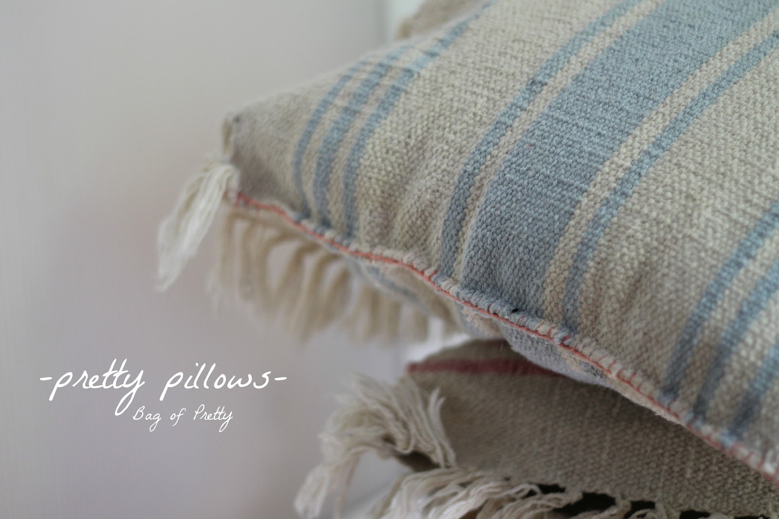 Bag of pretty Rug to pillow