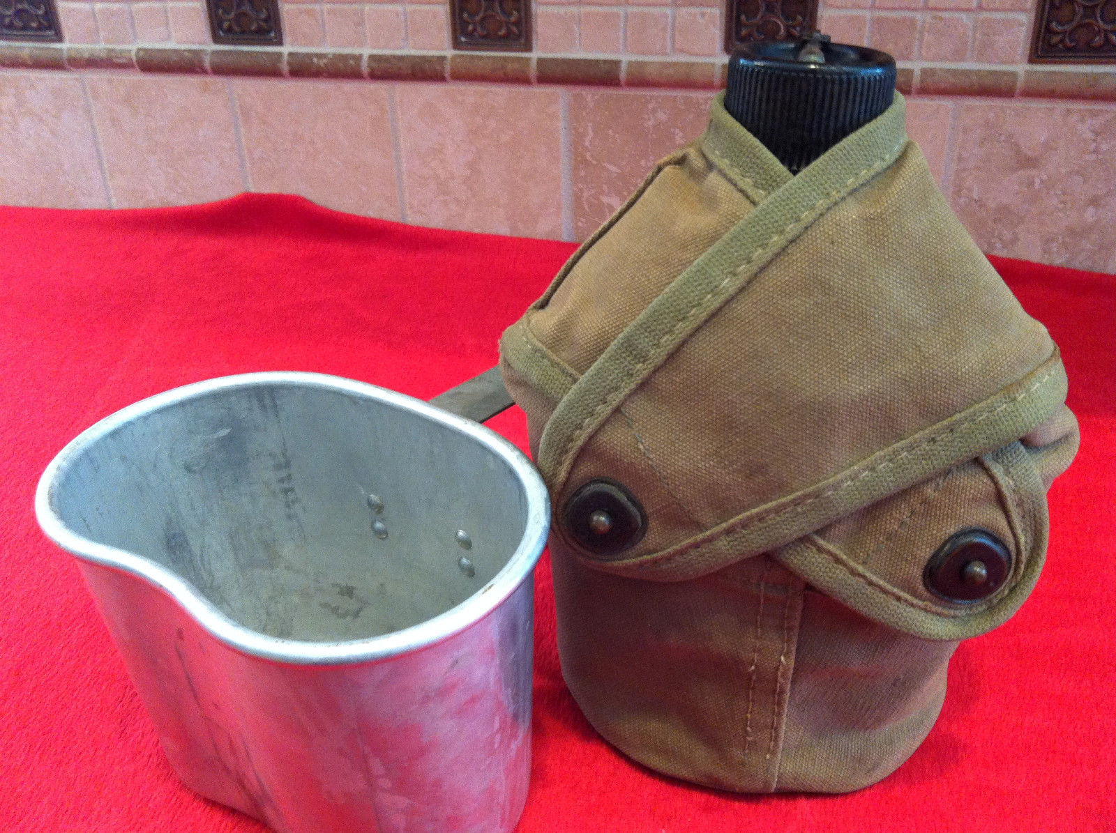 bingbabel WW2 3rd Pattern USMC Canteen Cover, Cup, Canteen