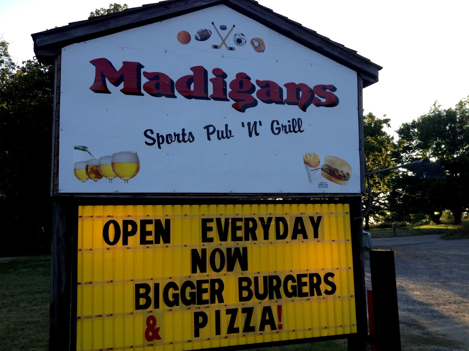 Madigan's Sports Pub and Grill Allen MI