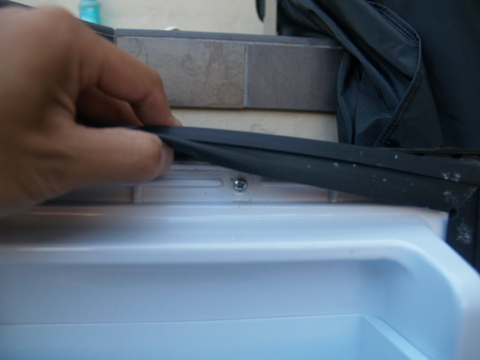 Guess What? Kegerator conversion of Danby minifridge