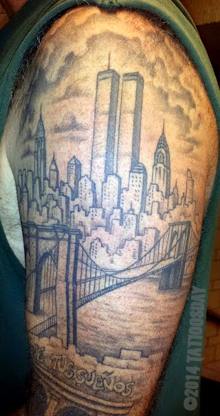 Body Painting Tattoo: New York City in Black and Gray