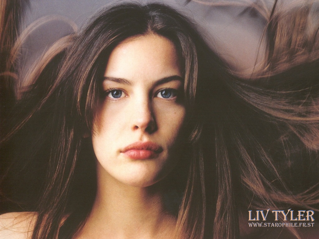 http://1.bp.blogspot.com/-IBviA5PML58/Th7eERPARNI/AAAAAAAAE90/odfnbnXXSj0/s1600/liv_tyler_021.jpg