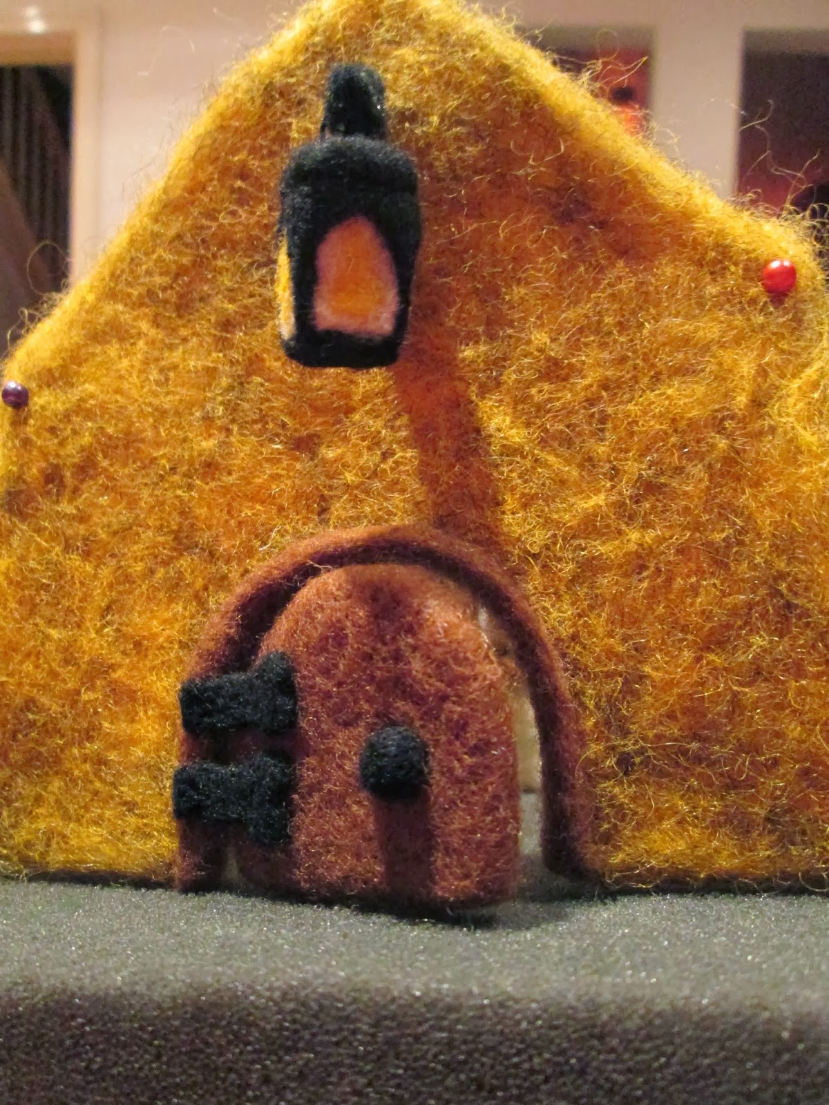 Soft and Malleable Needle Felted House Tutorial Part 3 Adding color