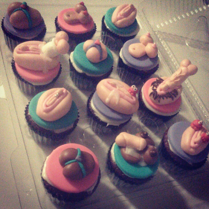 cupcakes seen in Las Vegas, these all edible... orrr anyone you want to res...