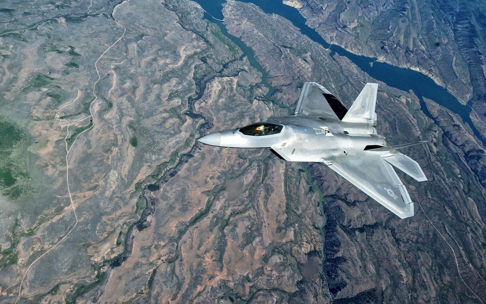 wallpaper: Lockheed Martin F-22 Raptor Wallpapers