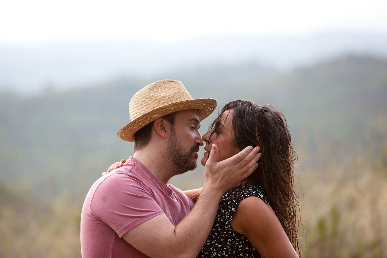 AYER NO TERMINA NUNCA - Triler - YouTube