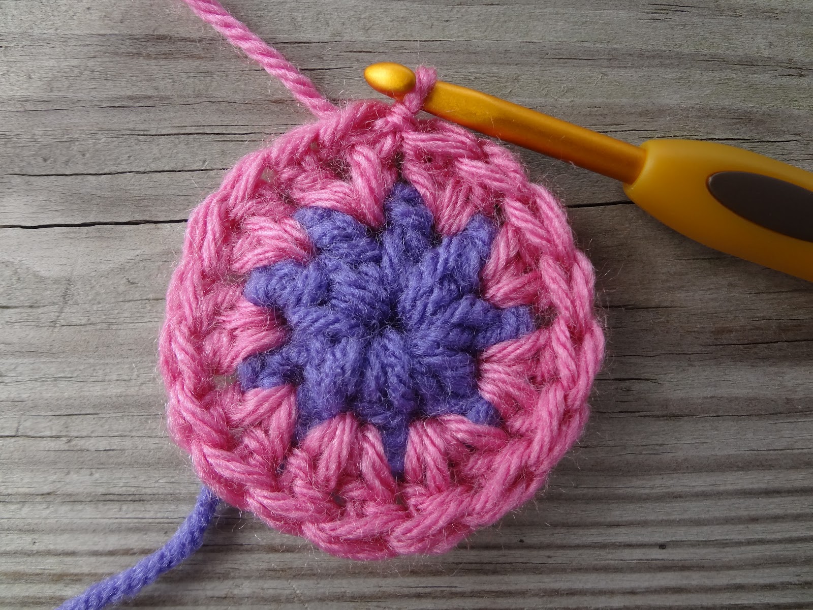 Fiber Flux How to Crochet in the Round