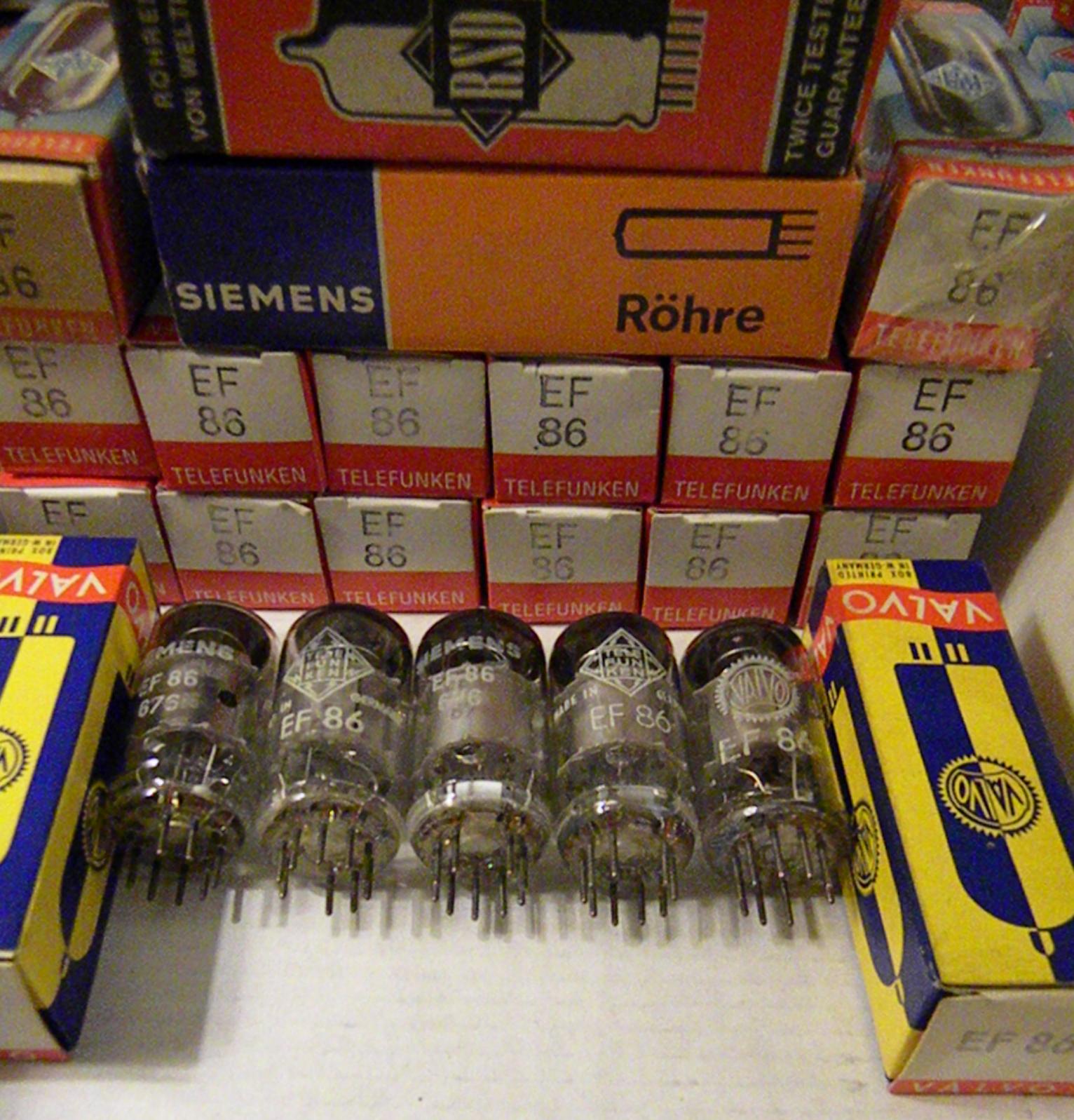NOS Tube Store: TELEFUNKEN EF86 / 6267 ( ) Silver Shield - Hilumin