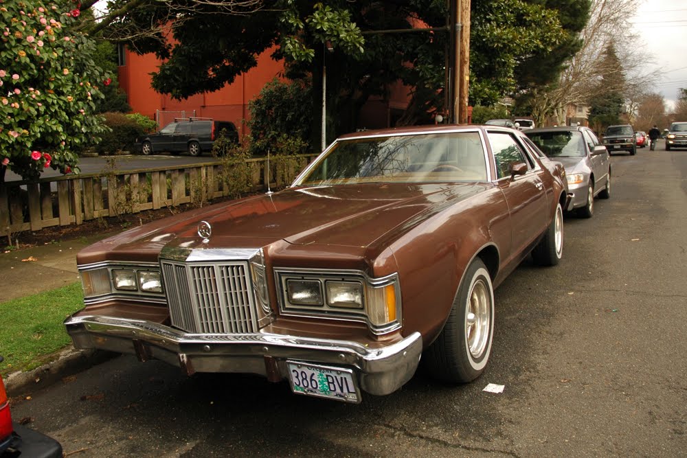 Old Parked Cars 1977 Mercury Cougar Coupe