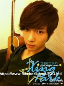 LAY EXO M