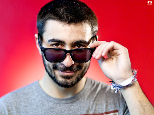 Entre la espada y tus costillas: octubre 2012