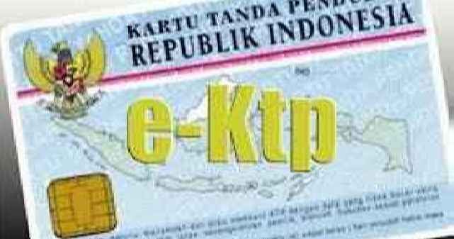 Ambon Terima 10 Ribu Blanko E-KTP Dinas Kependudukan dan Pencatatan Sipil Kota Ambon, Maluku, menerima 10 ribu lembar blangko kartu tanda penduduk elektronik dari Kementerian Dalam Negeri.
