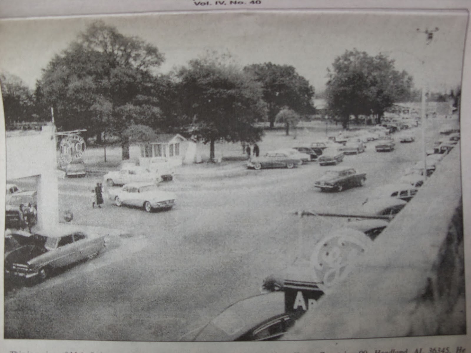 Tomfoolery Headland, Alabama Town Square