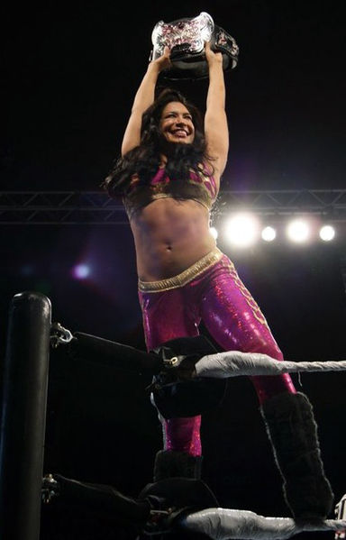 WWE Diva Melina