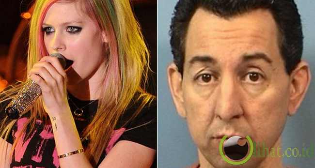 Robert Lyons Robert Lyons