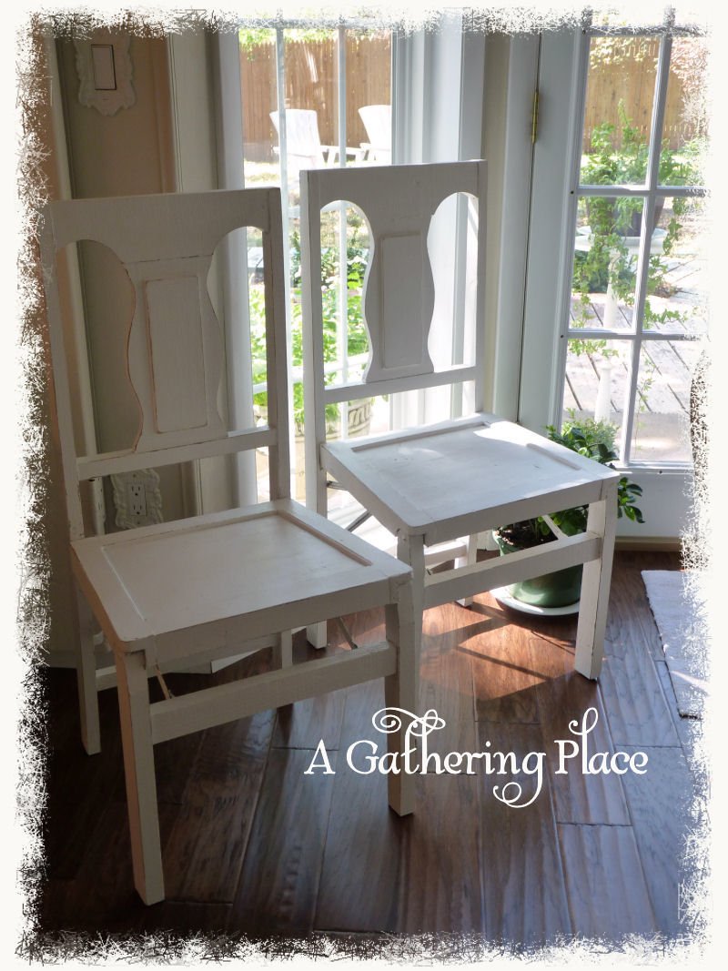 VINTAGE ANTIQUE WHITE CHAIRS A SHABBY COTTAGE MAKEOVER