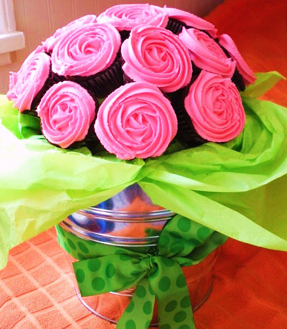Pink Rose Chocolate Cupcake Bouquet