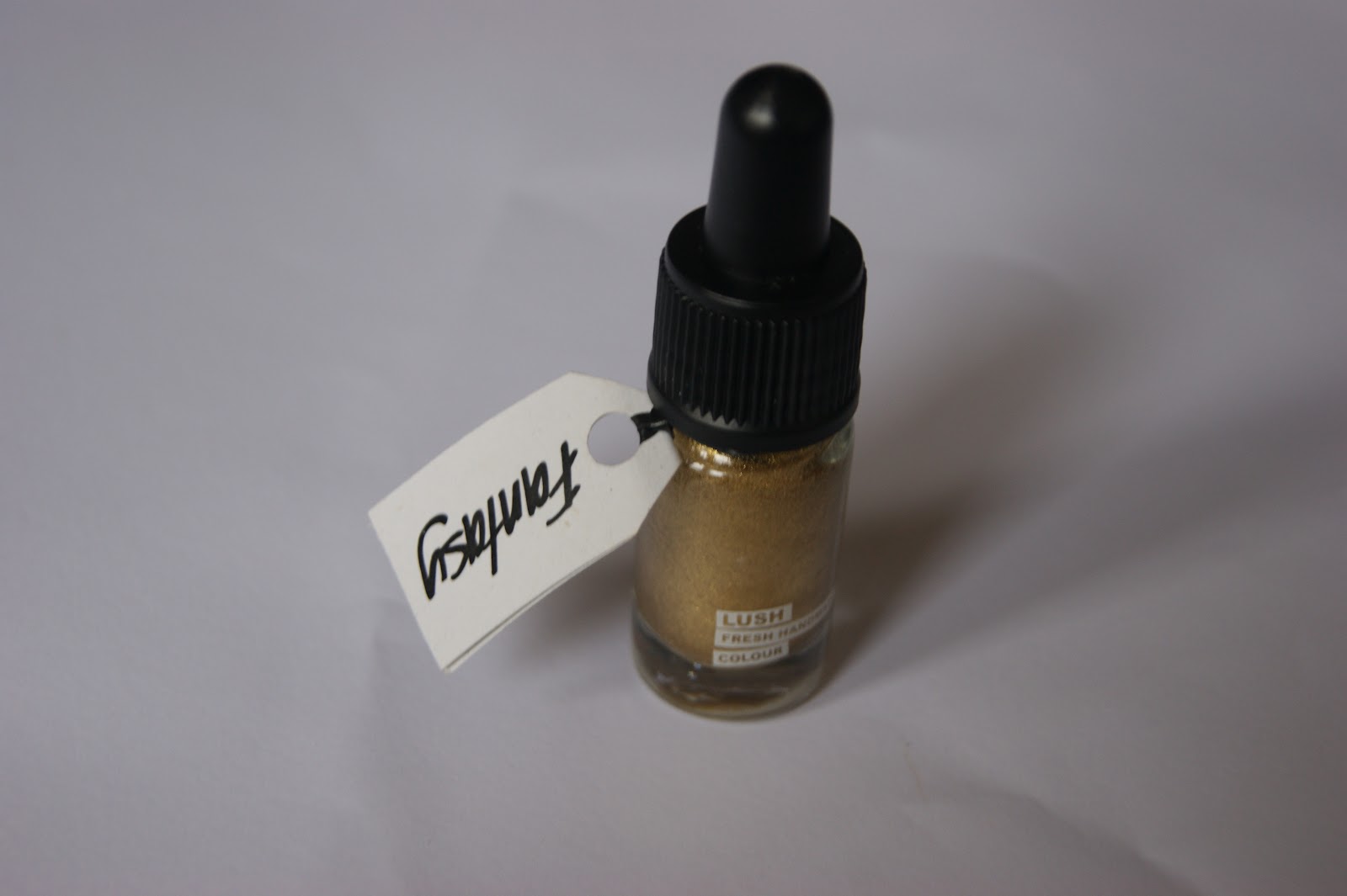 lush emotional brilliance liquid eyeliner in fantasy review the sunday girl