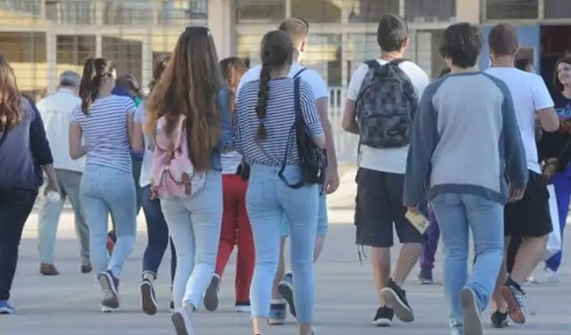 Εισαγγελική έρευνα για τη δηλητηρίαση των μαθητών από την Κομοτηνή Εισαγγελική έρευνα για τη δηλητηρίαση των μαθητών από την Κομοτηνή