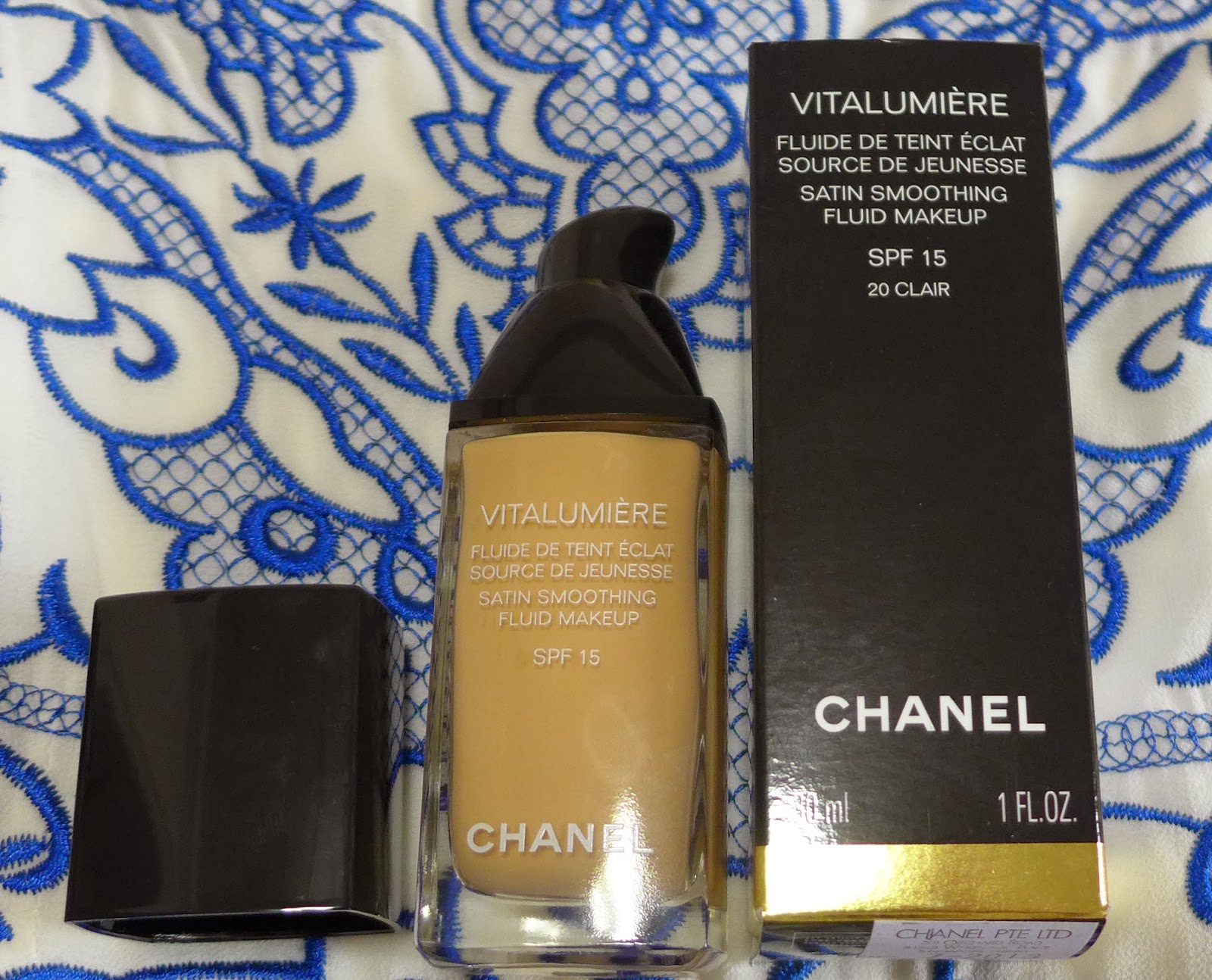 Yingnerthoughts: Chanel Vitalumiere Satin Smoothing Fluid Makeup